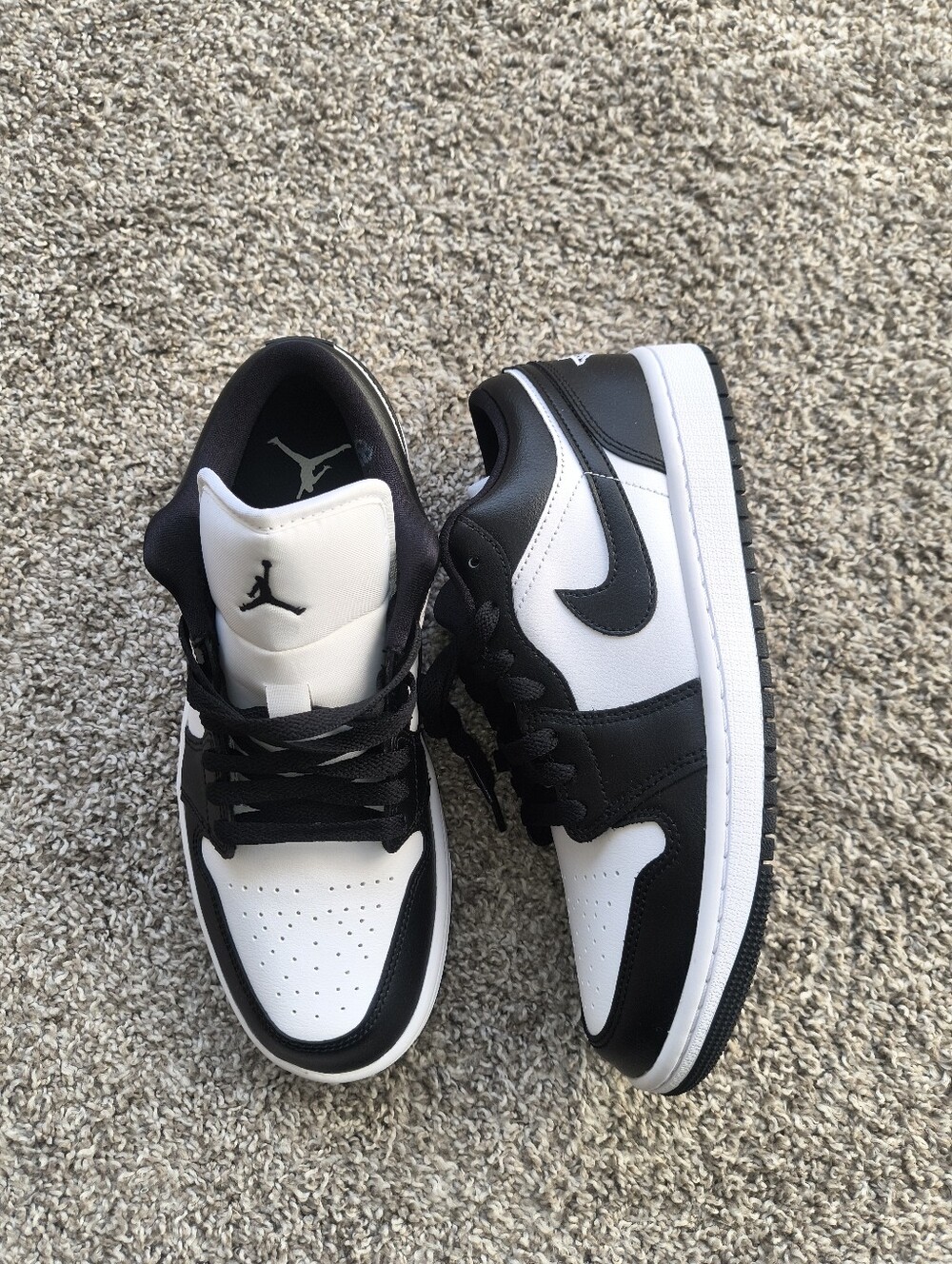 Wmns Air Jordan 1 Low "Panda" Size 9W - 7.5M